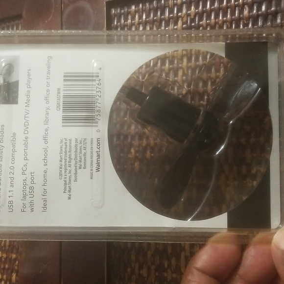 USB Personal Fan - Picture 2 of 3